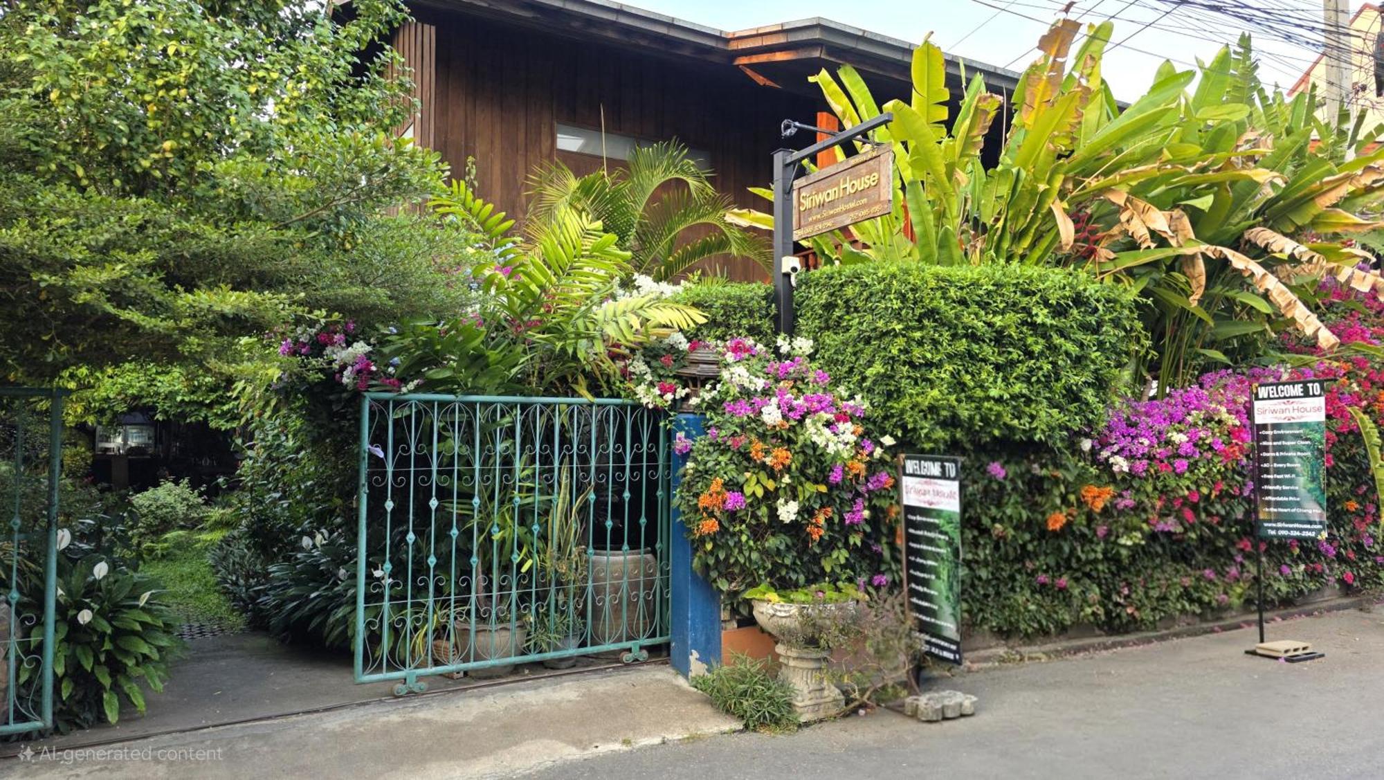 Siriwan Hostel Csiangmaj Kültér fotó