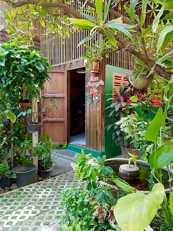Siriwan Hostel Csiangmaj Kültér fotó