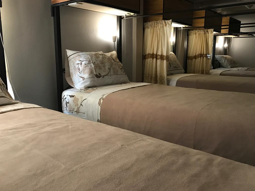 Siriwan Hostel Csiangmaj Kültér fotó