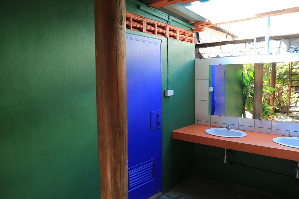 Siriwan Hostel Csiangmaj Kültér fotó