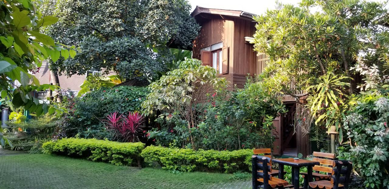 Siriwan Hostel Csiangmaj Kültér fotó